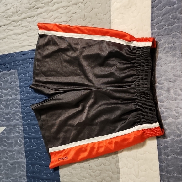 Reebok Shorts - Picture 3 of 4
